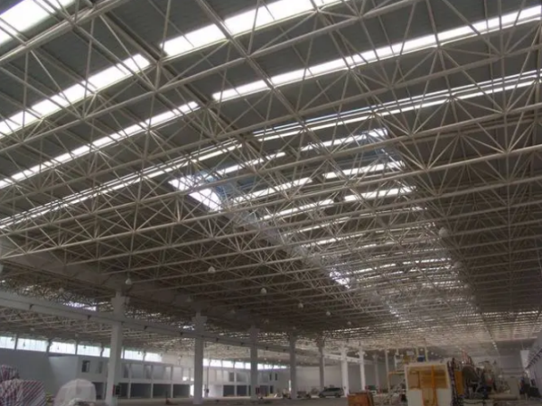 北辰网架工程施工中需要注意哪些事项？