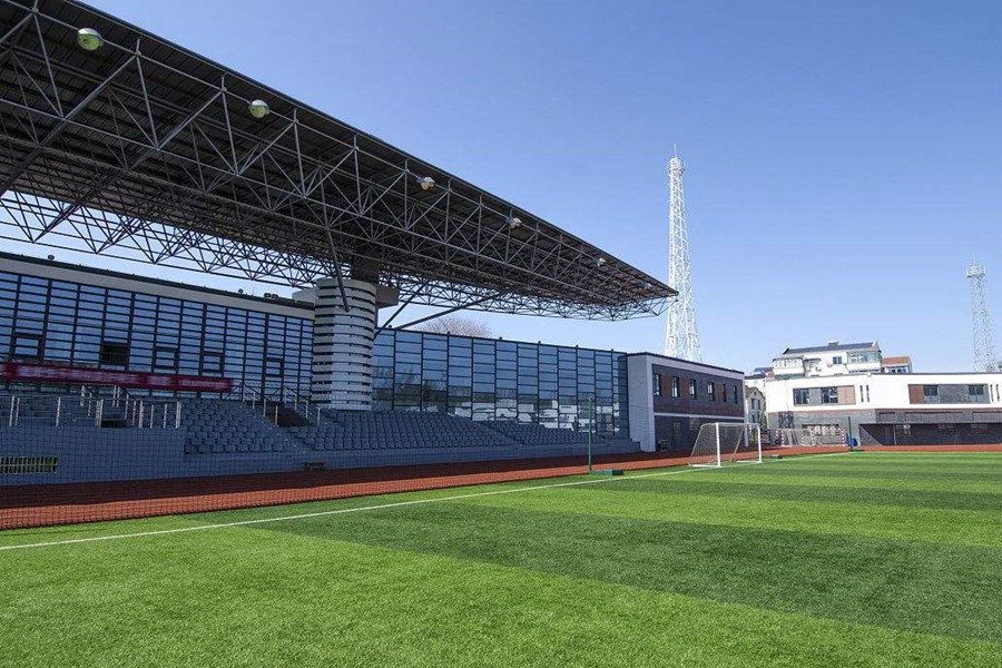 北辰体育场看台网架工程