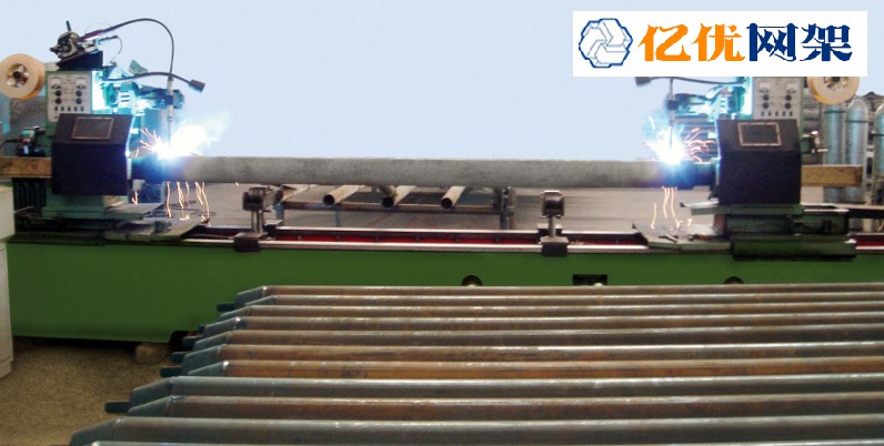 北辰网架杆件焊接